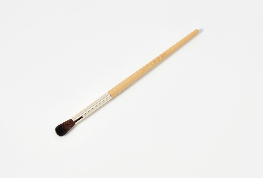 Clarins Eyeshadow brush Dense + Round Eyeshadow Brush 1 pcs Clarins Eyeshadow brush Dense + Round Eyeshadow Brush