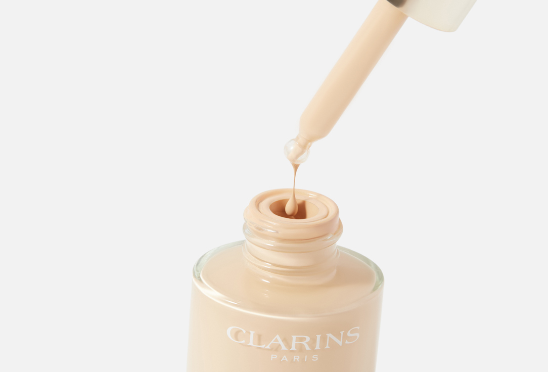 Clarins Foundation SPF 15 SKIN ILLUSION