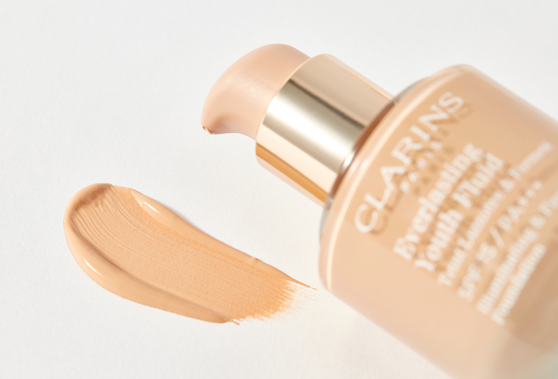 Clarins Fluid Foundation SPF 15 PA+++ Everlasting Youth Fluid 108, Sand 30 ml Clarins Fluid Foundation SPF 15 PA+++ Everlasting Youth Fluid