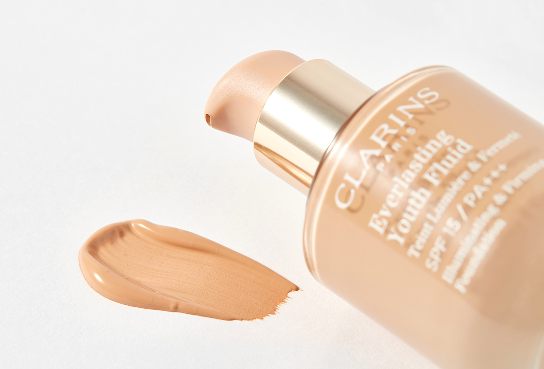 Clarins Fluid Foundation SPF 15 PA+++ Everlasting Youth Fluid