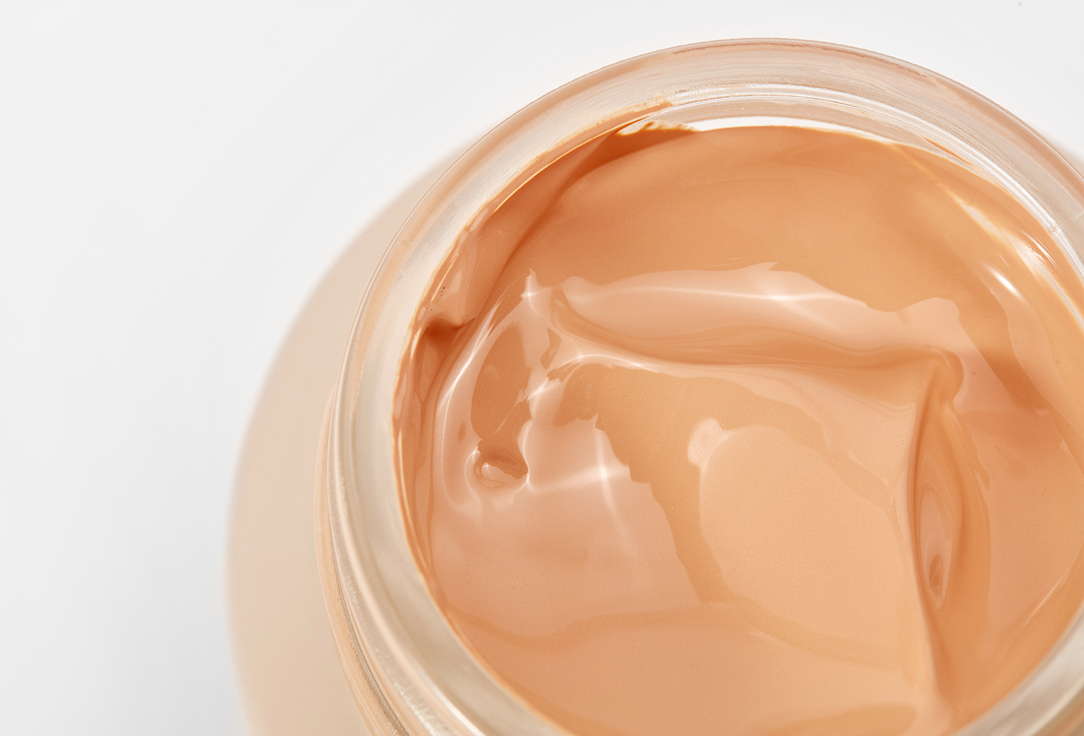 Shiseido Foundation with a radiant effect Future solution lx 3, Rose 30 ml Shiseido Foundation with a radiant effect Future solution lx