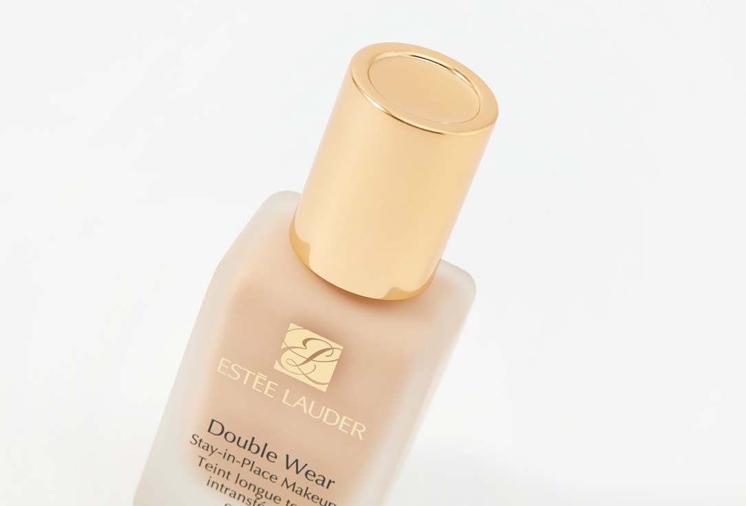 Estée Lauder Long-lasting liquid matte foundation SPF 10 Double Wear Stay-In-Place Makeup