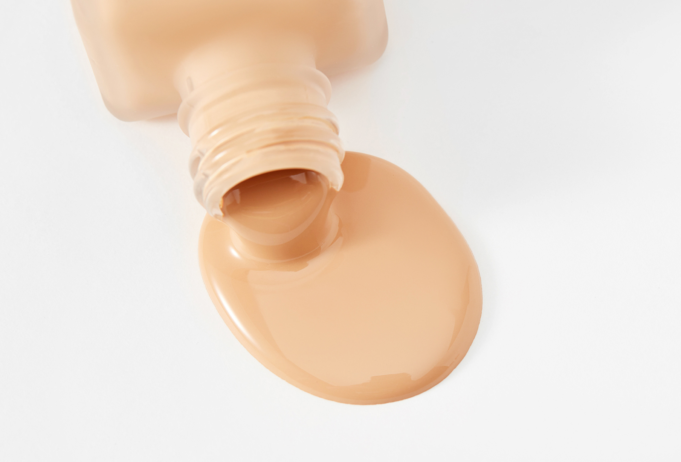 Estée Lauder Long-lasting liquid matte foundation SPF 10 Double Wear Stay-In-Place Makeup