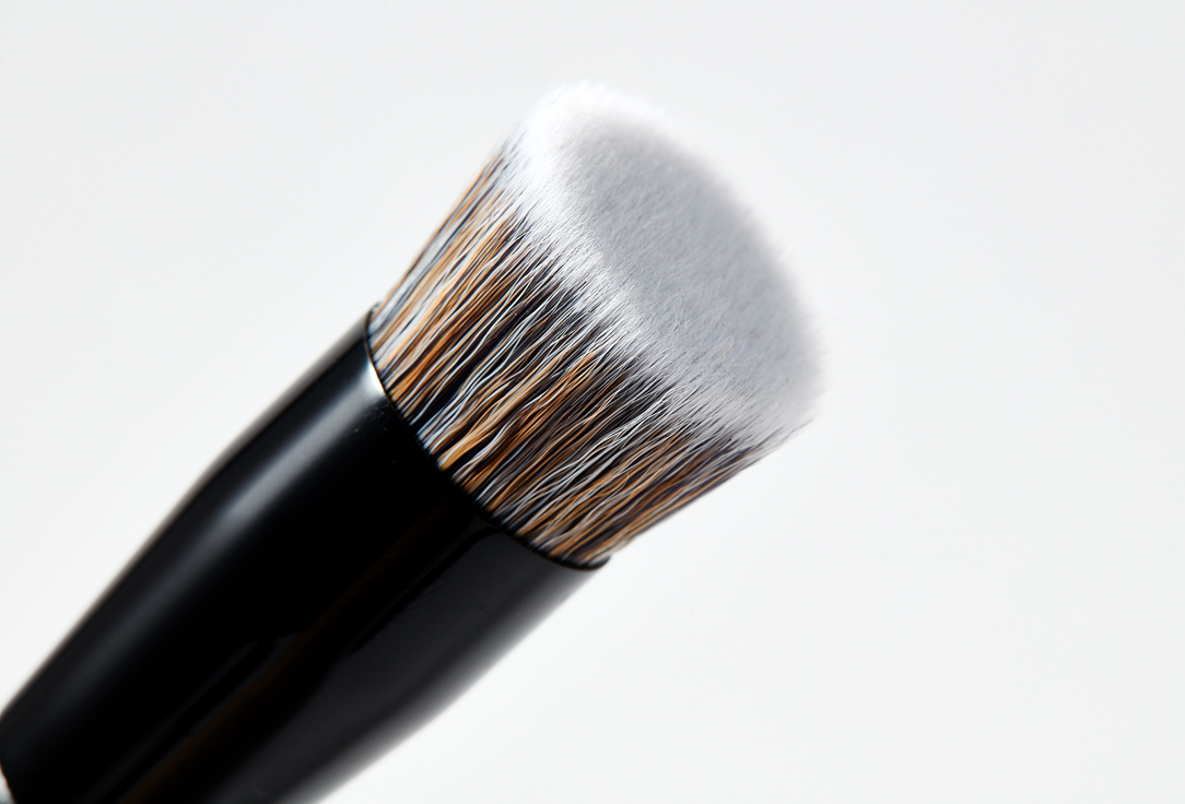 Sisley Makeup Brush Foundation Brush