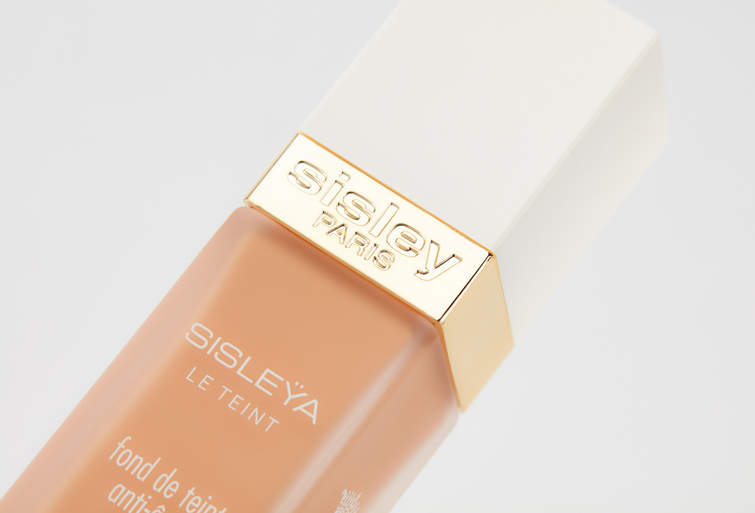 Sisley Anti-aging fluid foundation Sisleÿa le Teint 1B, Ivory 30 ml Sisley Anti-aging fluid foundation Sisleÿa le Teint