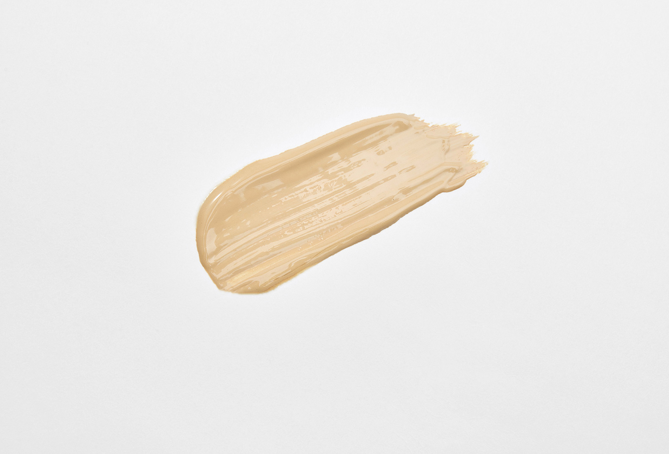 Clinique Lightweight Illuminating Fondation SPF15 Even Better Glow 10, Alabaster 30 ml Clinique Lightweight Illuminating Fondation SPF15 Even Better Glow