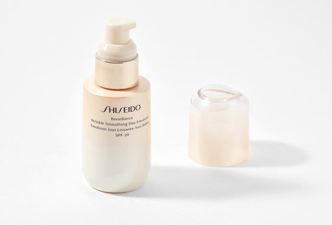 Shiseido Wrinkle Smoothing Day Emulsion Spf 20 Benefiance 75 ml Shiseido Wrinkle Smoothing Day Emulsion Spf 20 Benefiance