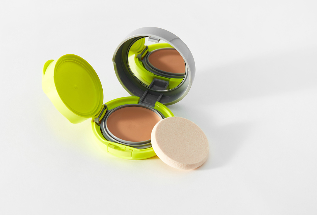Shiseido Water Resistant Compact BB Foundation SPF50 Sports Light 12 g Shiseido Water Resistant Compact BB Foundation SPF50 Sports