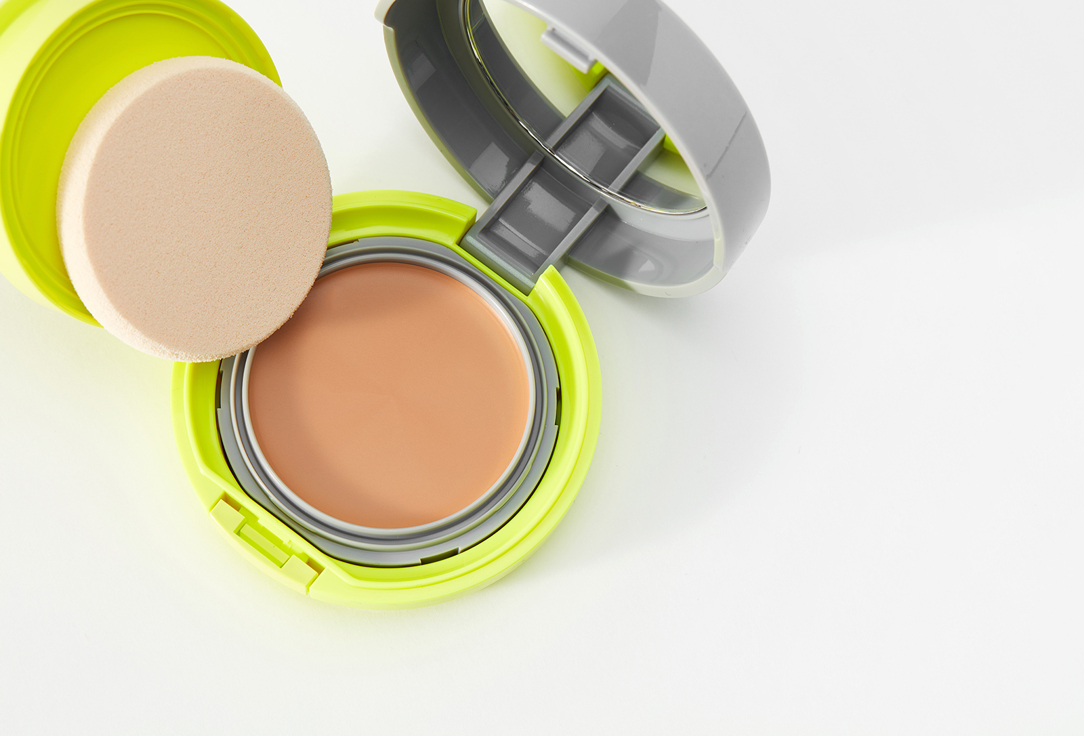 Shiseido Water Resistant Compact BB Foundation SPF50 Sports Medium dark 12 g Shiseido Water Resistant Compact BB Foundation SPF50 Sports