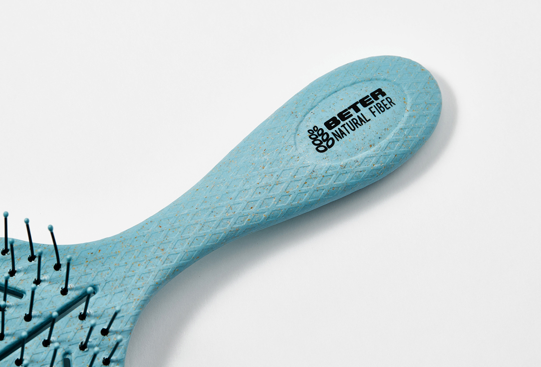 Beter Massage comb made from recyclable materials DETANGLING