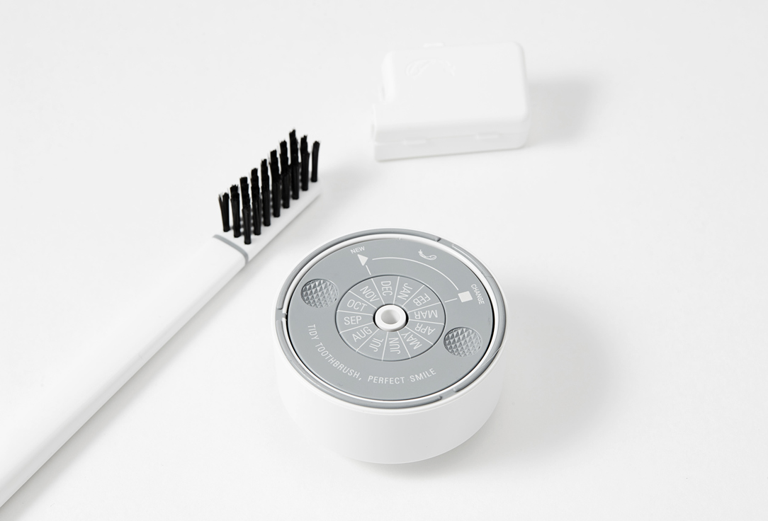 PIUMA Medium toothbrush with stand PURE WHITE