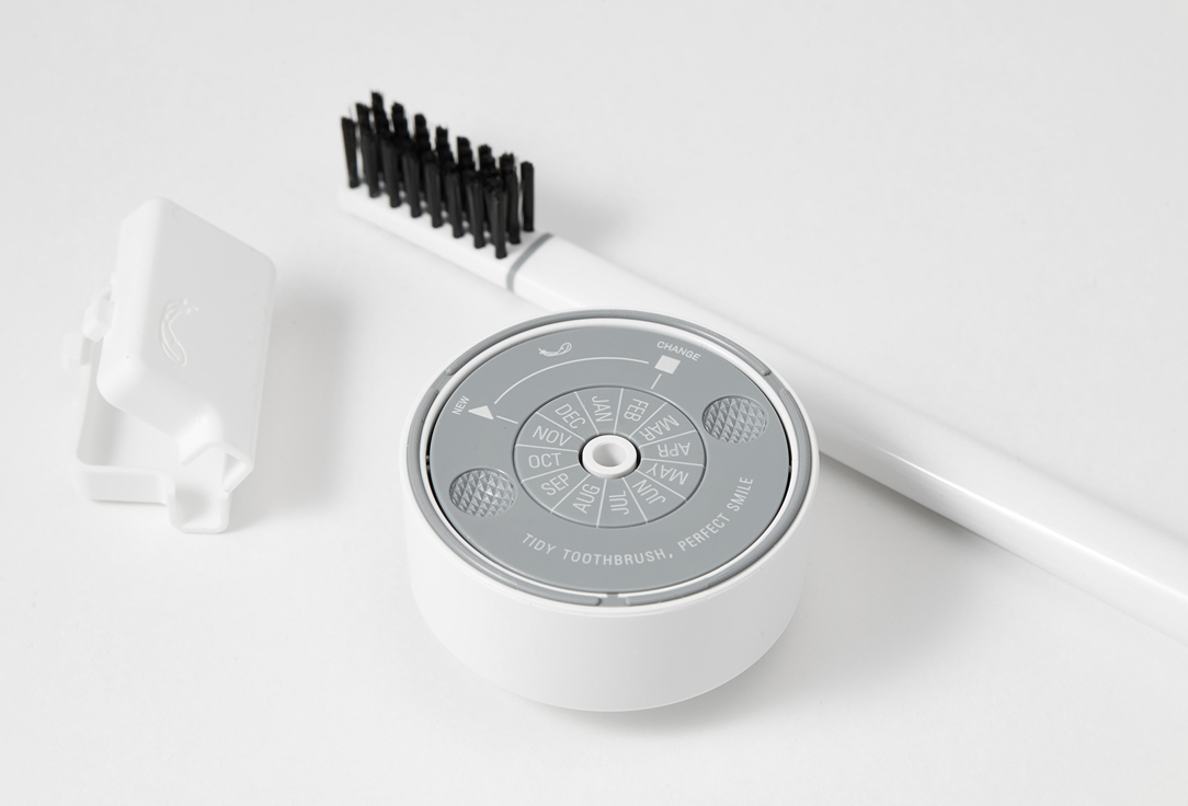 PIUMA Soft toothbrush with stand PURE WHITE