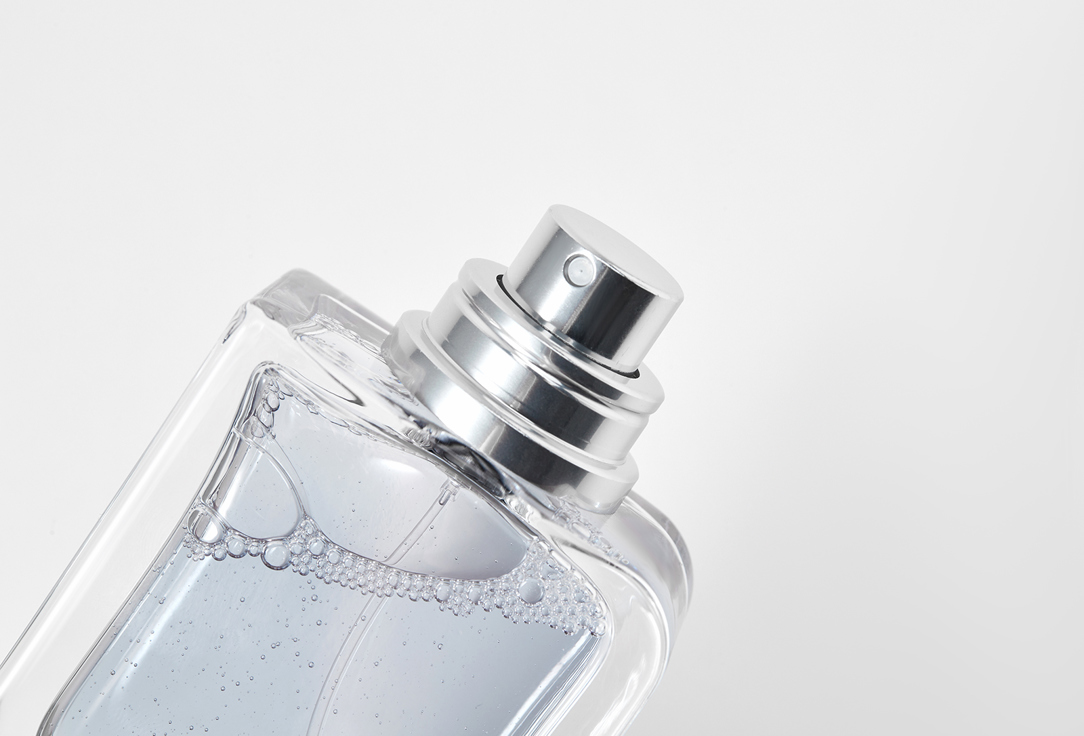 Calvin Klein Eau de toilette DEFY 50 ml Calvin Klein Eau de toilette DEFY