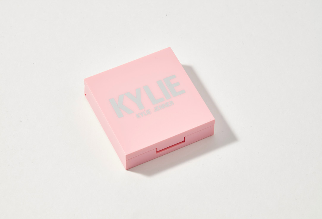 Kylie Cosmetics Pressed bronzing powder natural matte finish Pressed Bronzing Powder