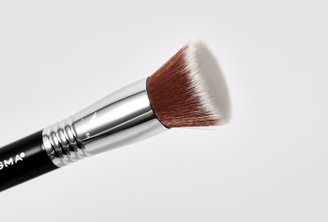 SIGMA BEAUTY FLAT KABUKI BRUSH F80 1 pcs SIGMA BEAUTY FLAT KABUKI BRUSH F80
