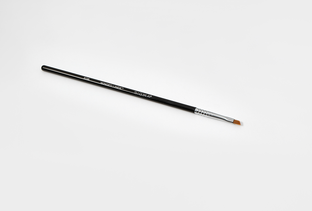 SIGMA BEAUTY WINGED LINER BRUSH E06 1 pcs SIGMA BEAUTY WINGED LINER BRUSH E06
