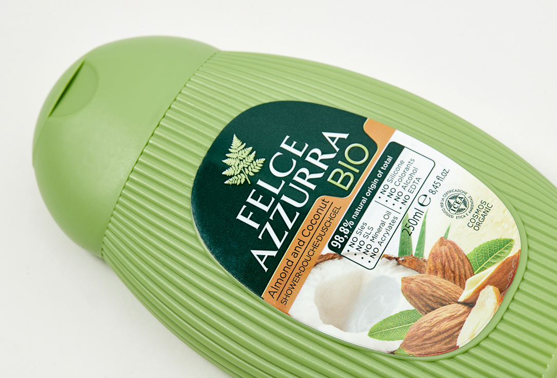 FELCE AZZURRA Shower Gel Coconut & Almond 250 ml FELCE AZZURRA Shower Gel Coconut & Almond