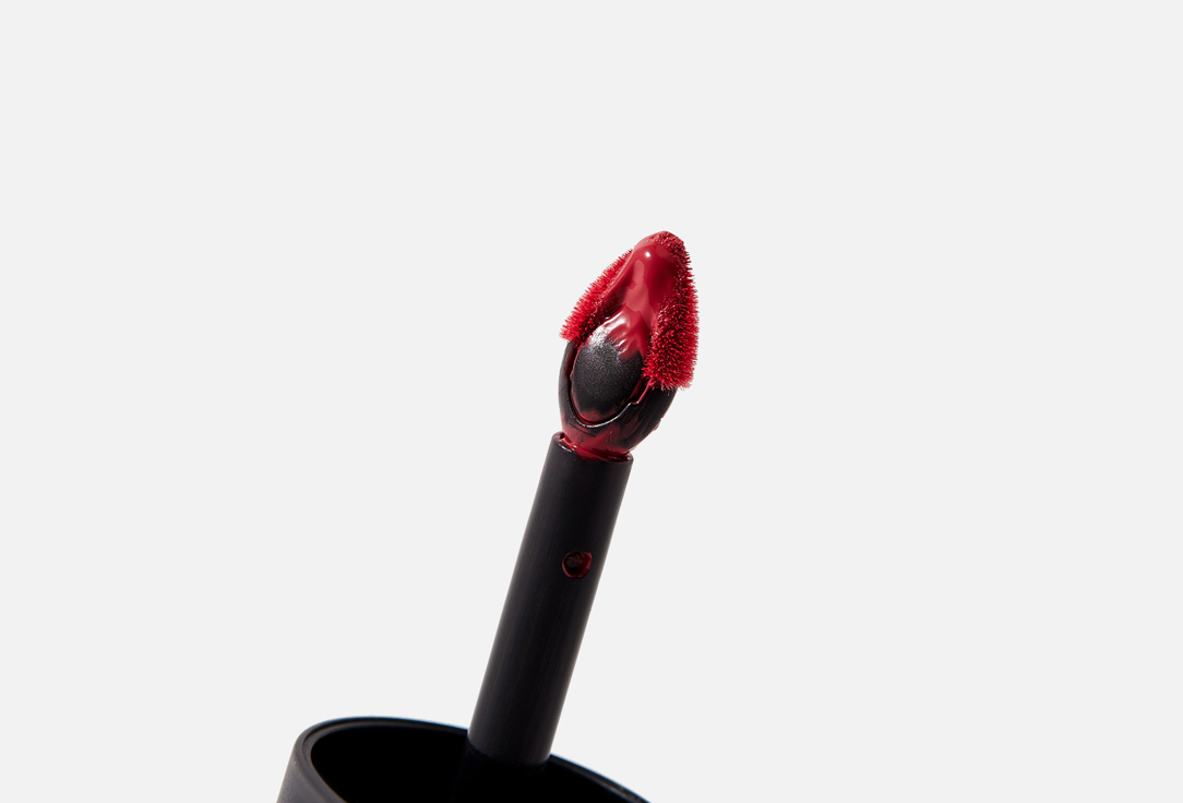 Lancôme Жидкая матовая помада для губ L’Absolu Rouge Drama Ink
