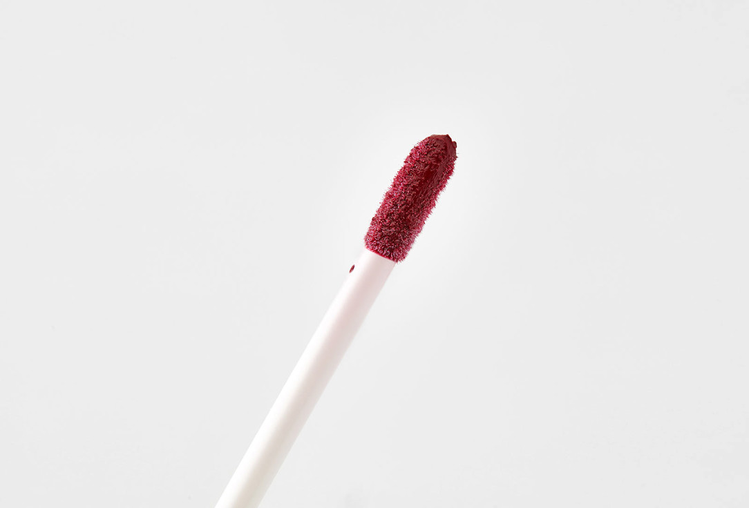 LUXVISAGE Long-lasting liquid matte lipstick Pin-Up 31, Ruby wine 5 g LUXVISAGE Long-lasting liquid matte lipstick Pin-Up