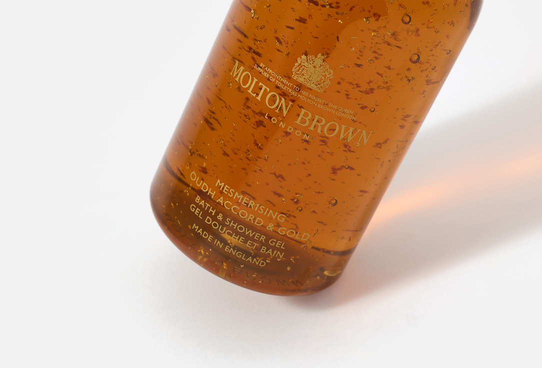 Molton Brown BATH & SHOWER GEL Mesmerising Oudh Accord & Gold 300 ml Molton Brown BATH & SHOWER GEL Mesmerising Oudh Accord & Gold