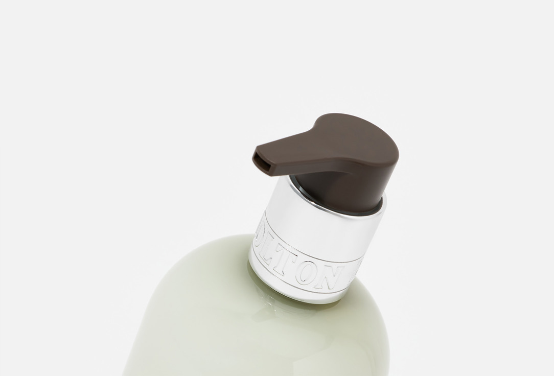 Molton Brown Hand Lotion Coastal Cypress & Sea Fennel 300 ml Molton Brown Hand Lotion Coastal Cypress & Sea Fennel