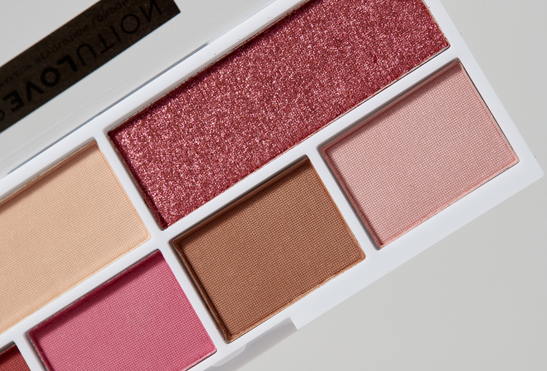 RELOVE REVOLUTION Shadow palette Colour Play