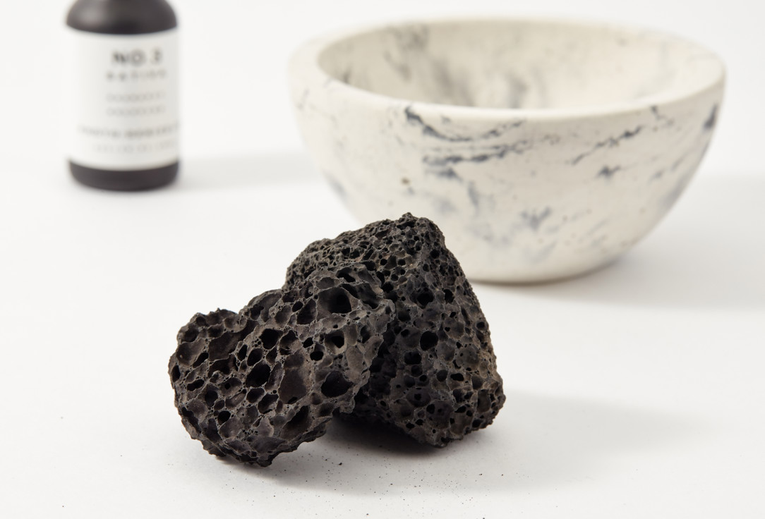 PHOTO-GENICS + CO Aromatic Set: Perfume, Bowl, Rocks No.3 Sativa Lava Rock Set