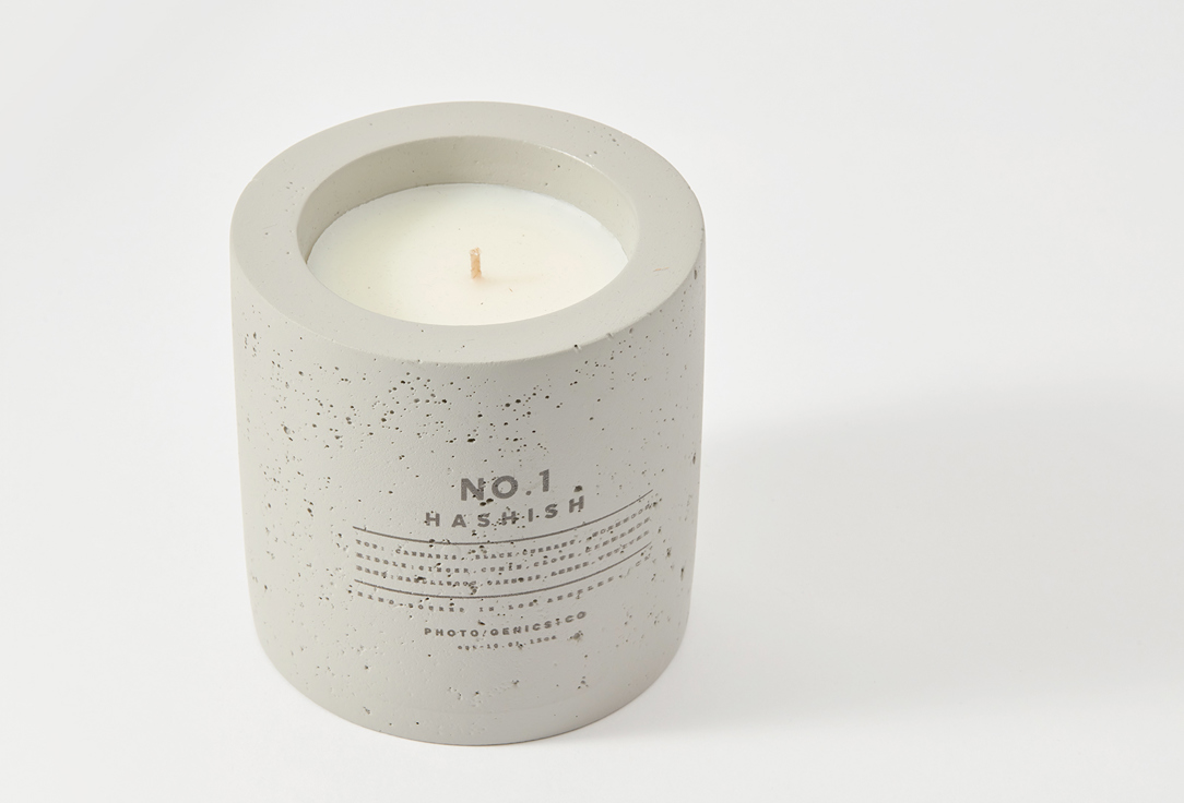 PHOTO-GENICS + CO Concrete Scented Candle No.1 Hashish 255 g PHOTO-GENICS + CO Concrete Scented Candle No.1 Hashish