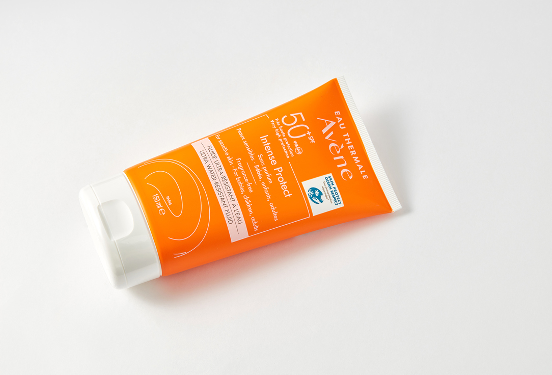 EAU THERMALE AVENE Moisturizing Sunscreen SPF50+ Intense Protect 150 ml EAU THERMALE AVENE Moisturizing Sunscreen SPF50+ Intense Protect
