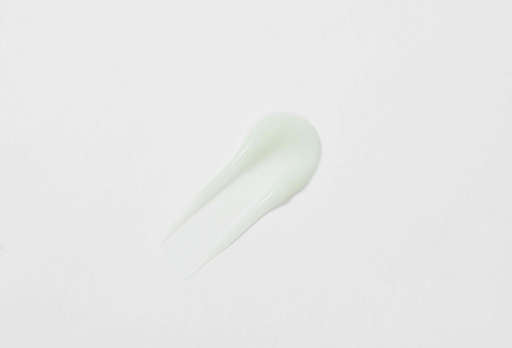 Clarins Гель для повышения упругости кожи живота, бедер и рук BODY FIRMING GEL FOR TARGETED AREAS