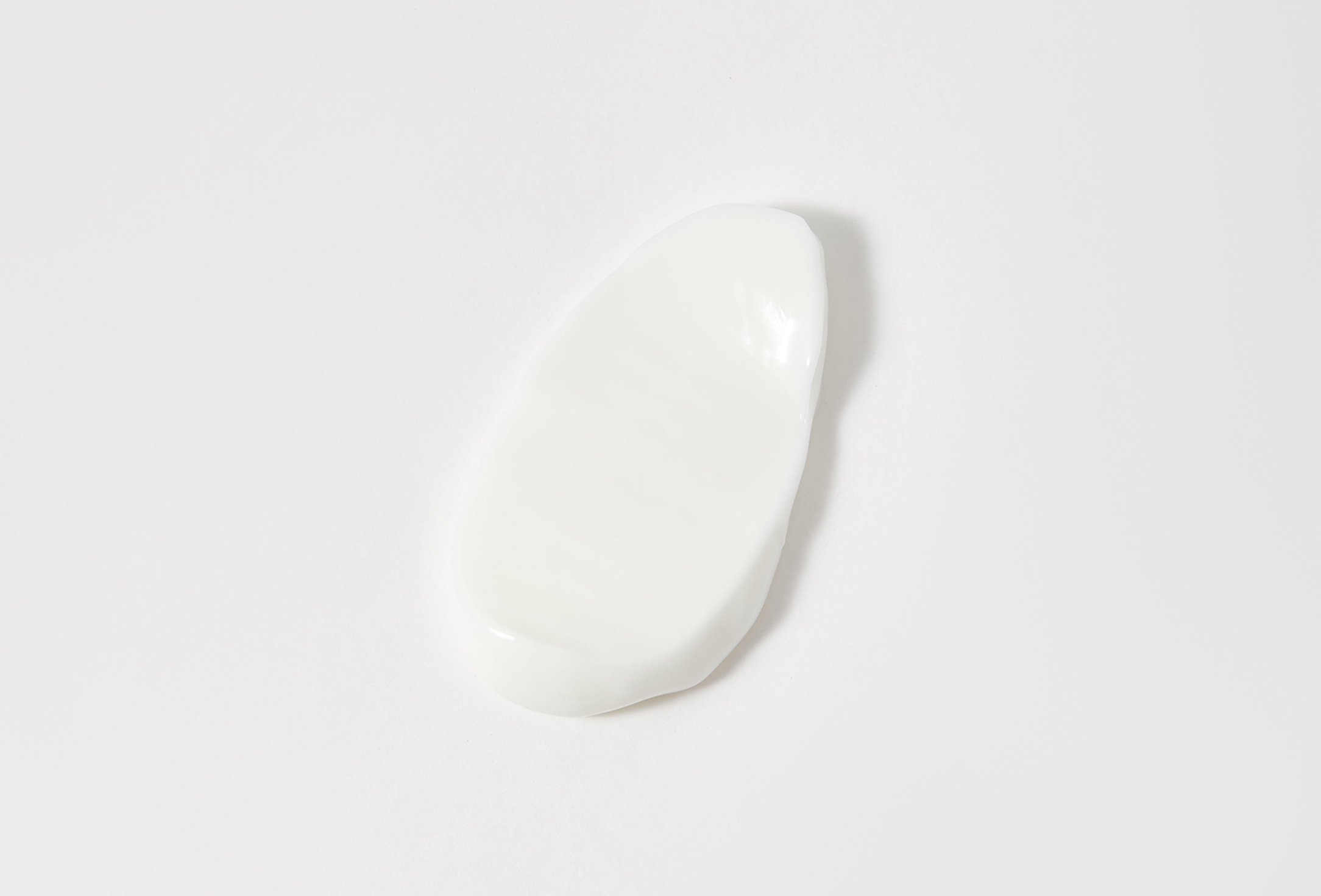 Clarins Питательный крем для тела EAU EXTRAORDINAIRE REVITALIZING SILKY BODY CREAM
