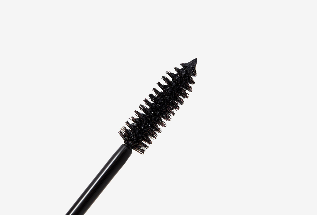 KIKO Milano volume, lash-sculpting mascara Luxurious Lashes Maxi