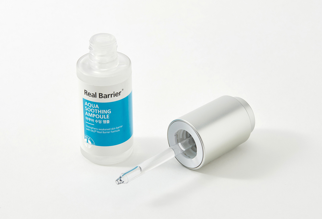 Real Barrier Soothing Face Ampoule with hyaluronic acid that moisturizes skin Aqua