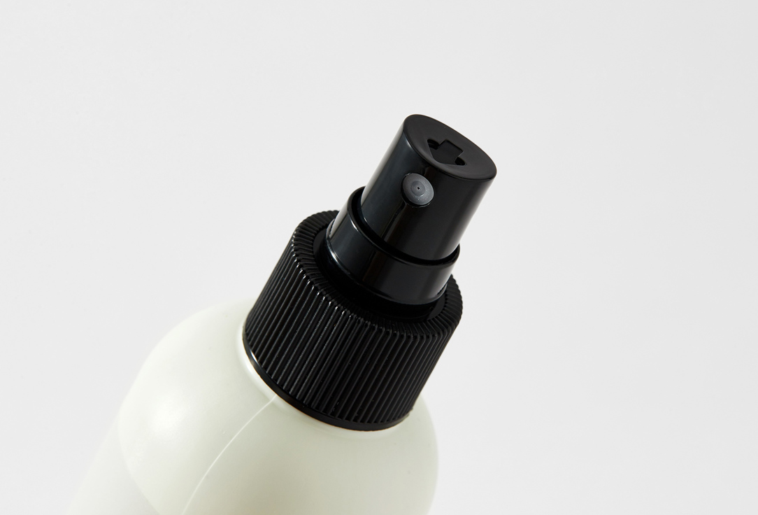 BARBARO Hair grooming spray light hold 200 ml BARBARO Hair grooming spray light hold