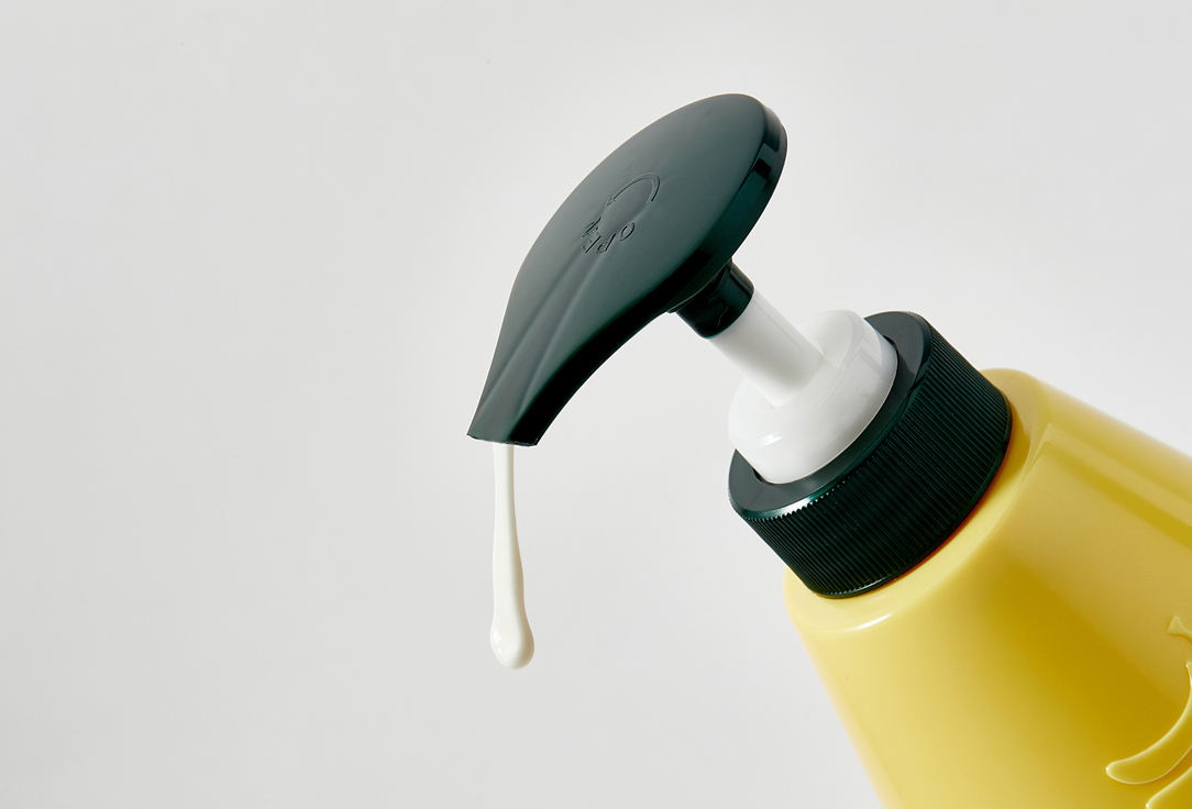 Kwailnara Body Lotion BANANA MILK