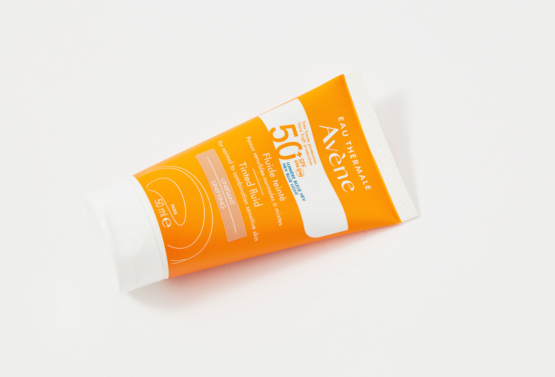 EAU THERMALE AVENE Light Sunscreen Fluid SPF50+ Tinted Fluid Ultra-light 50 ml EAU THERMALE AVENE Light Sunscreen Fluid SPF50+ Tinted Fluid
