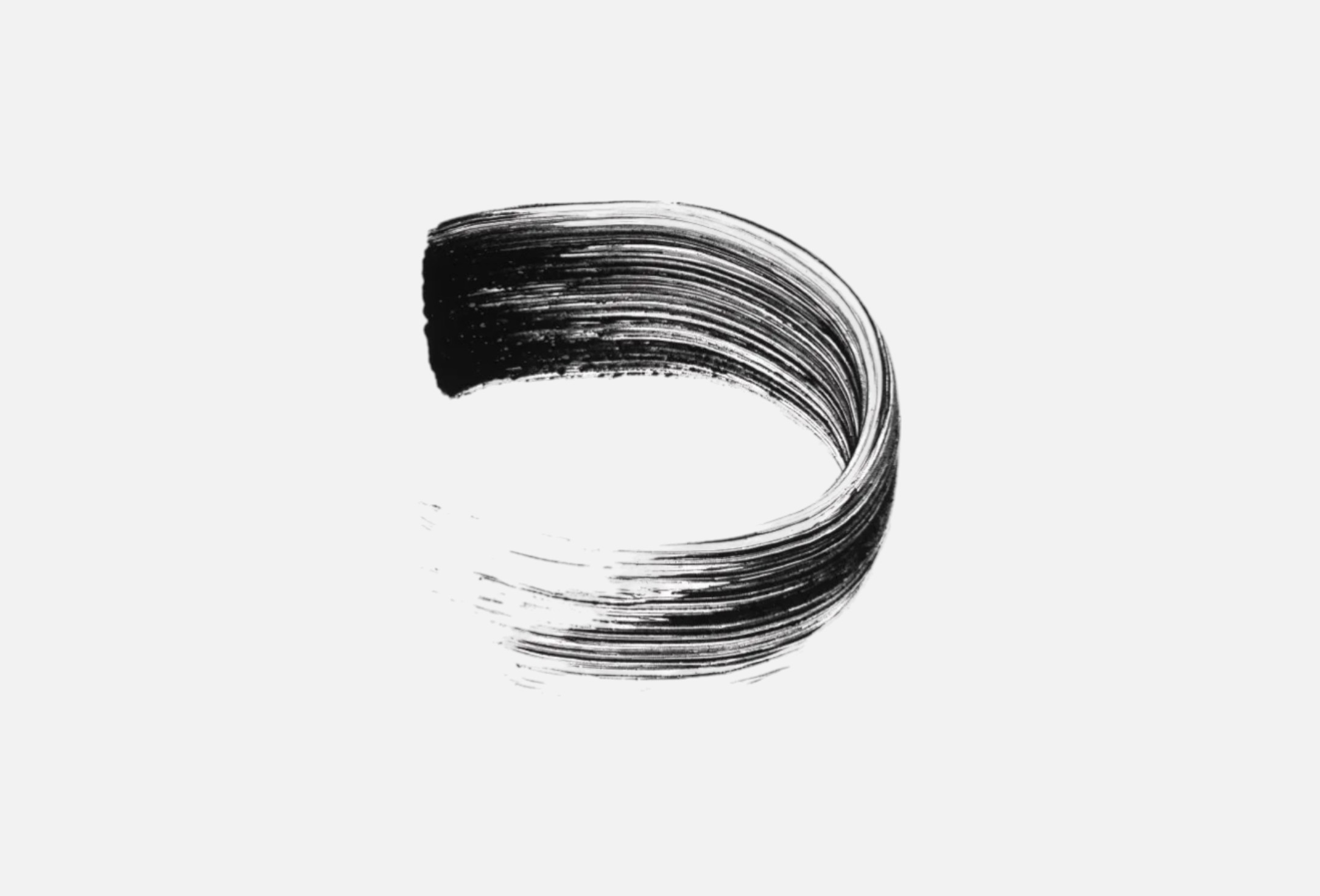 DELILAH Volumising lengthening mascara Intense Day to Night Buildable
