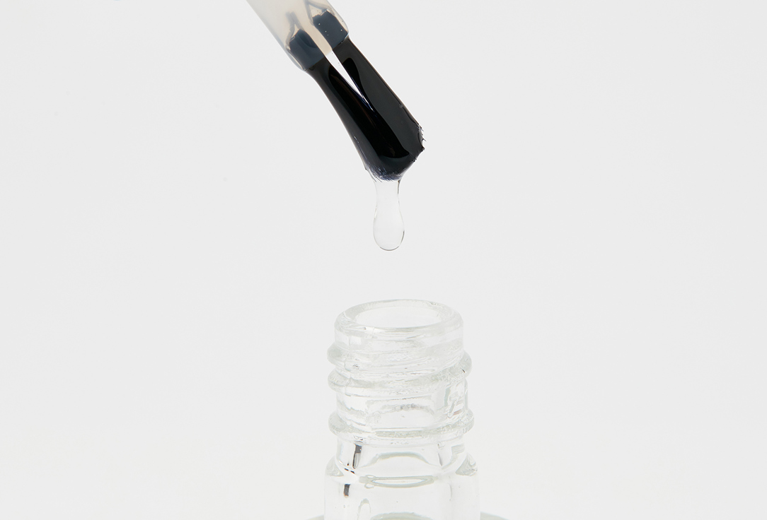 essence Nail top coat Colour Shield