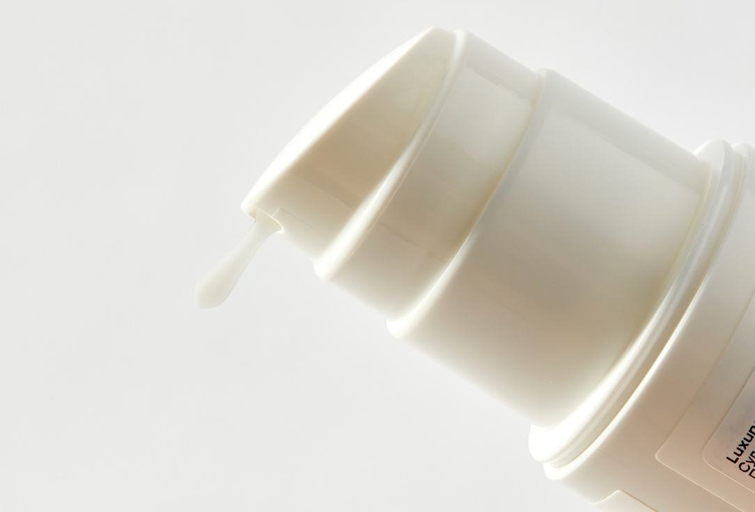 INNOVATIS Super-Nourishing Hair Emulsion Luxury Up style frizz out & smooth