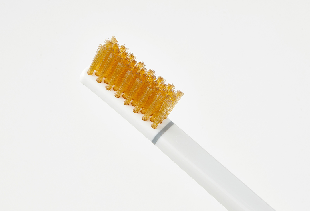 PIUMA Premium Gold Toothbrush T03 Single Pack Gold Pure White