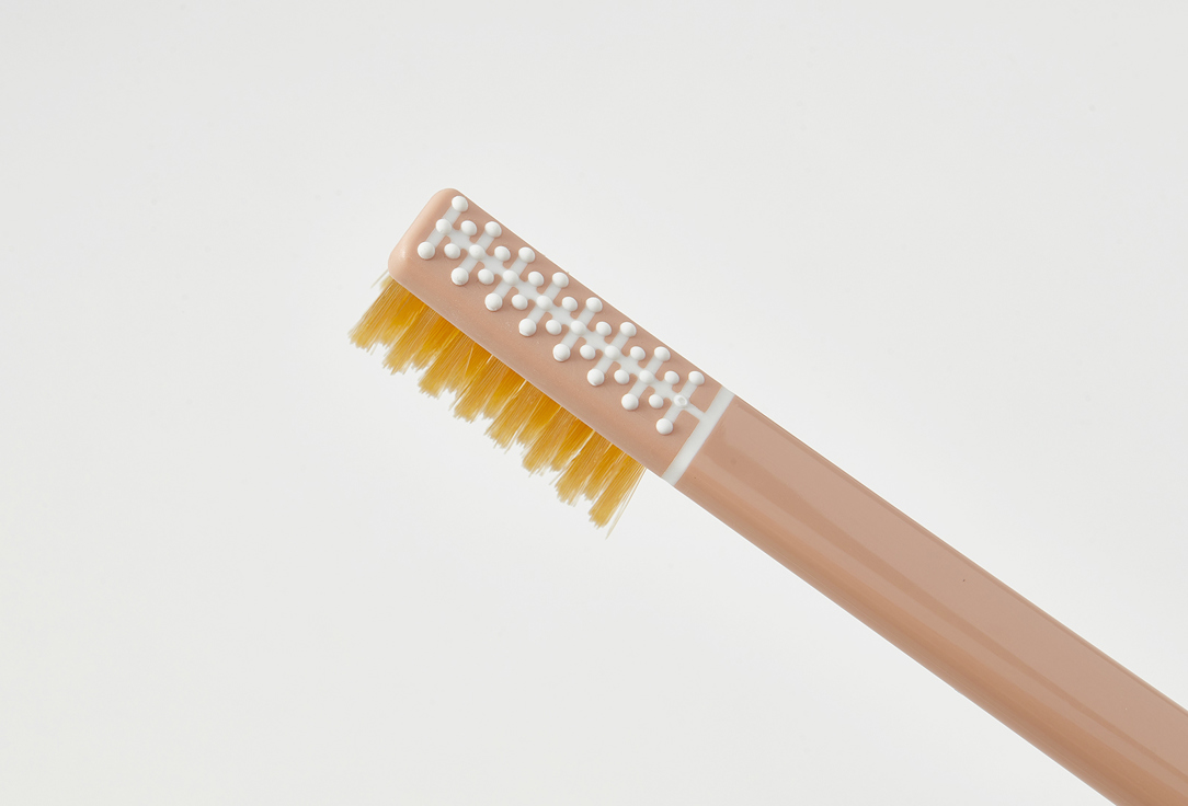 PIUMA Medium toothbrush with stand VITAMIN C