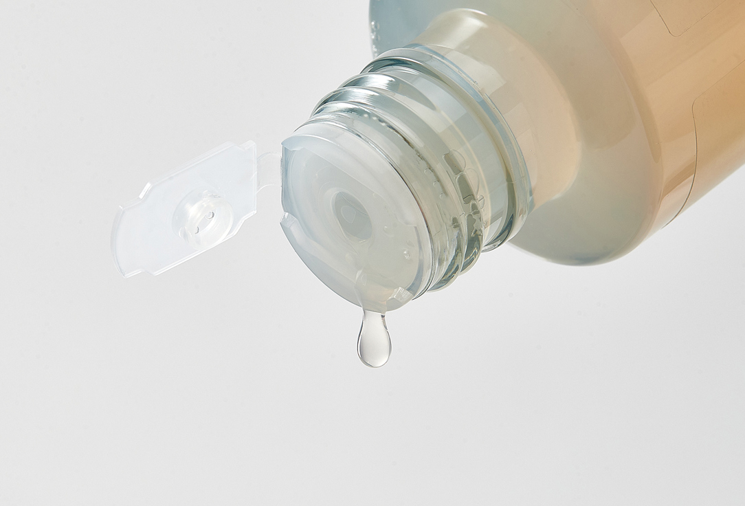 أوكولو مستخلص مرطب بخلاصة الزهور فلاور سبلاش إيسنس