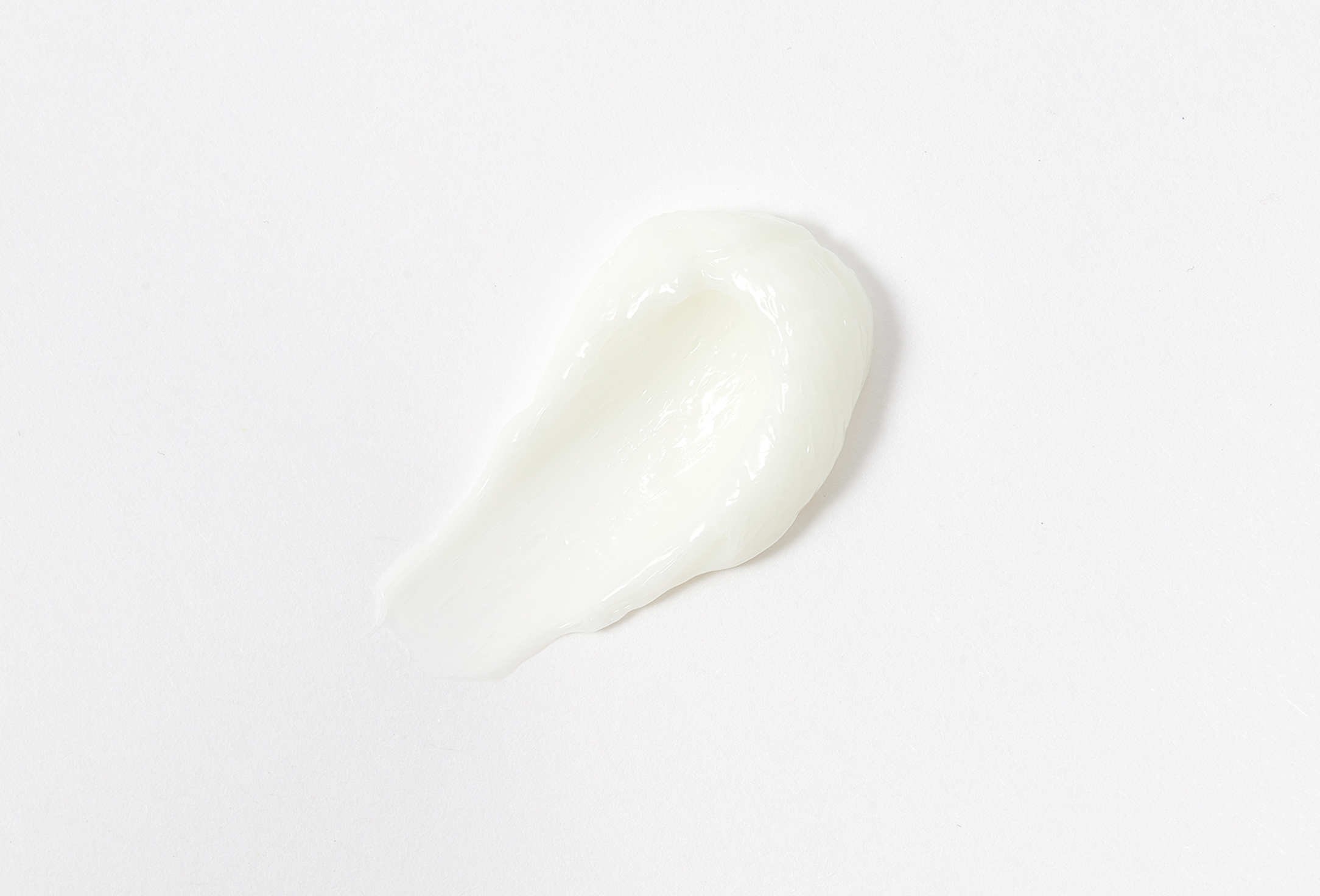 APIVITA Moisturizing hand cream Hypericum and Beeswax