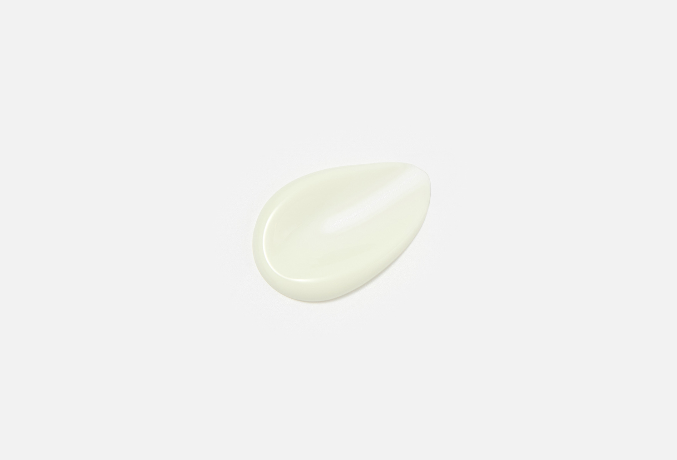 NEEDLY Солнцезащитный крем SPF 50+/PA++++ Vegan mild moisture sun