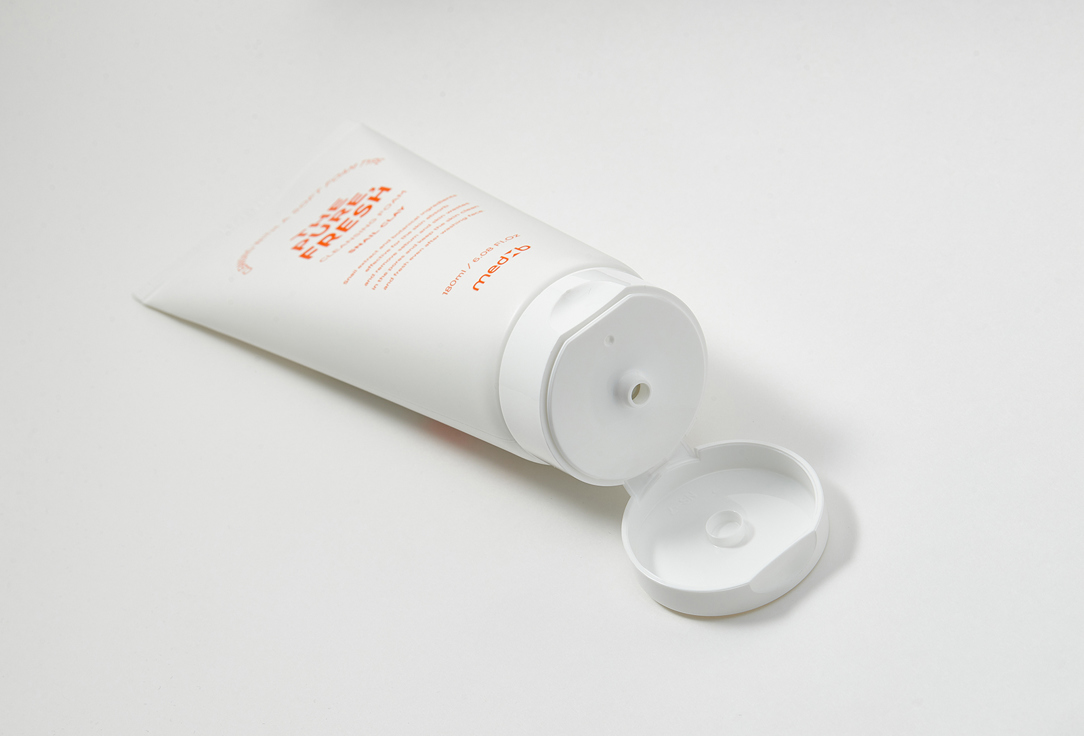 MEDB Face foam The pure Fresh cleansing Snail Clay 180 ml MEDB Face foam The pure Fresh cleansing Snail Clay