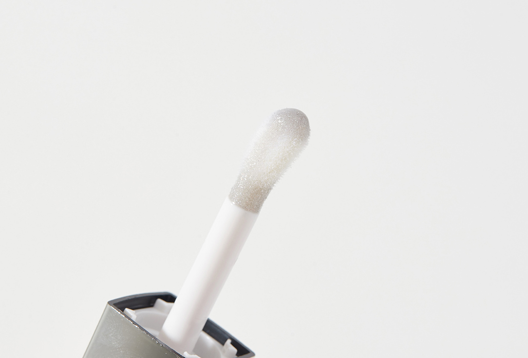 7DAYS Smoothing Glossy lip oil b.colour Winter Edition 02, Holo baby 9 g 7DAYS Smoothing Glossy lip oil b.colour Winter Edition