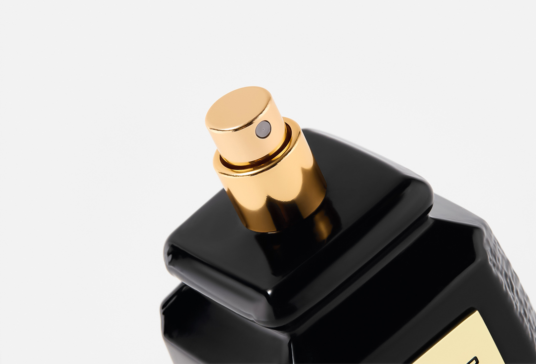 AJMAL Eau de Parfum Amber Wood