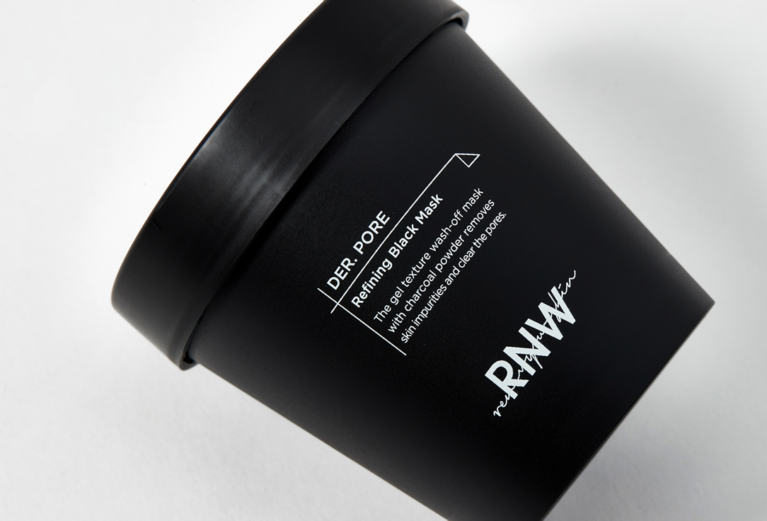 RNW Гелевая маска для очищения пор с древесным углём DER. PORE Refining Black Mask