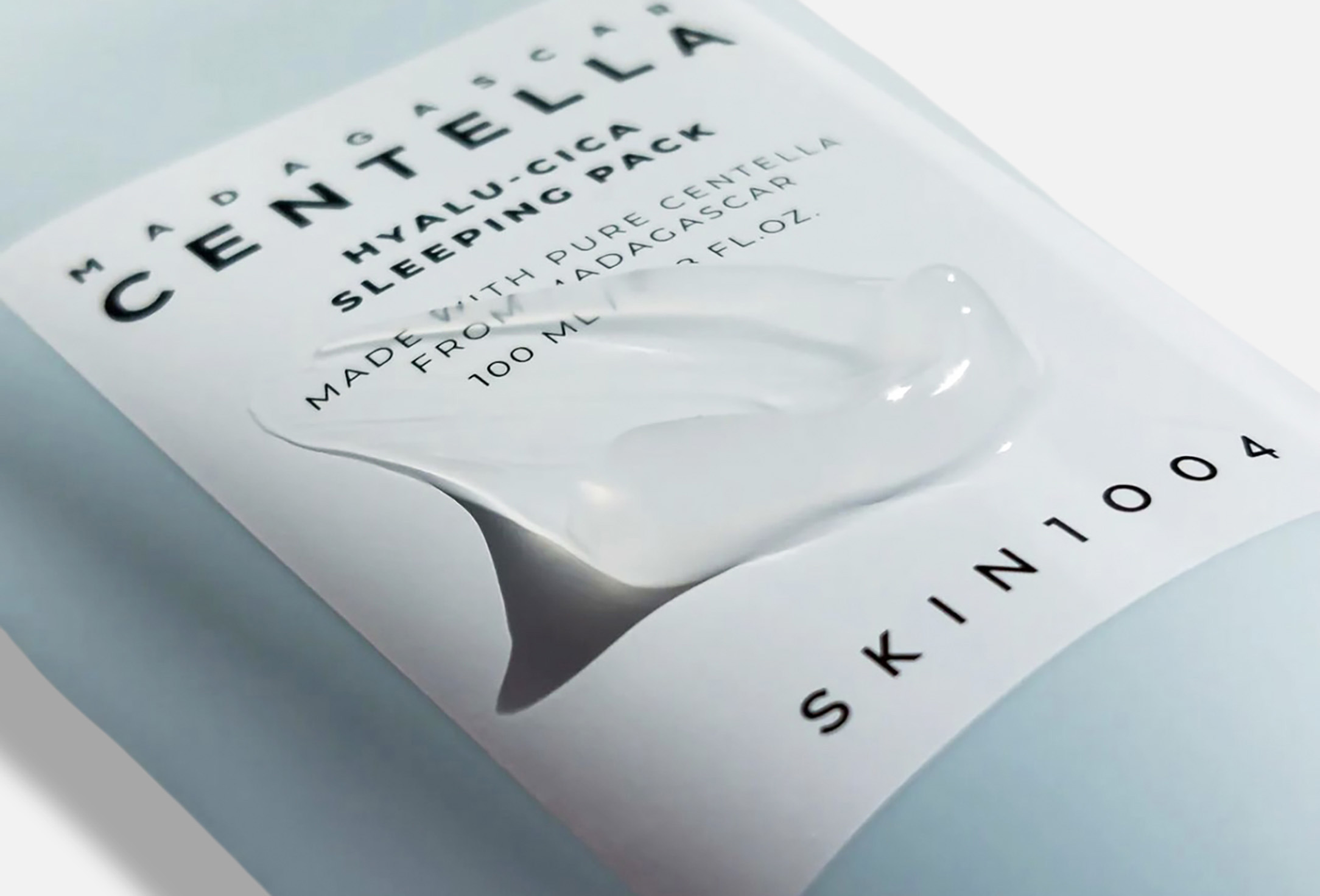 Skin1004 HYALU-CICA FACE MASK MADAGASCAR CENTELLA SLEEPING PACK