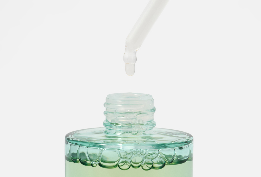 Skin1004 Calming Face Serum for sensitive & irritated skin Madagascar Centella Tea-Trica